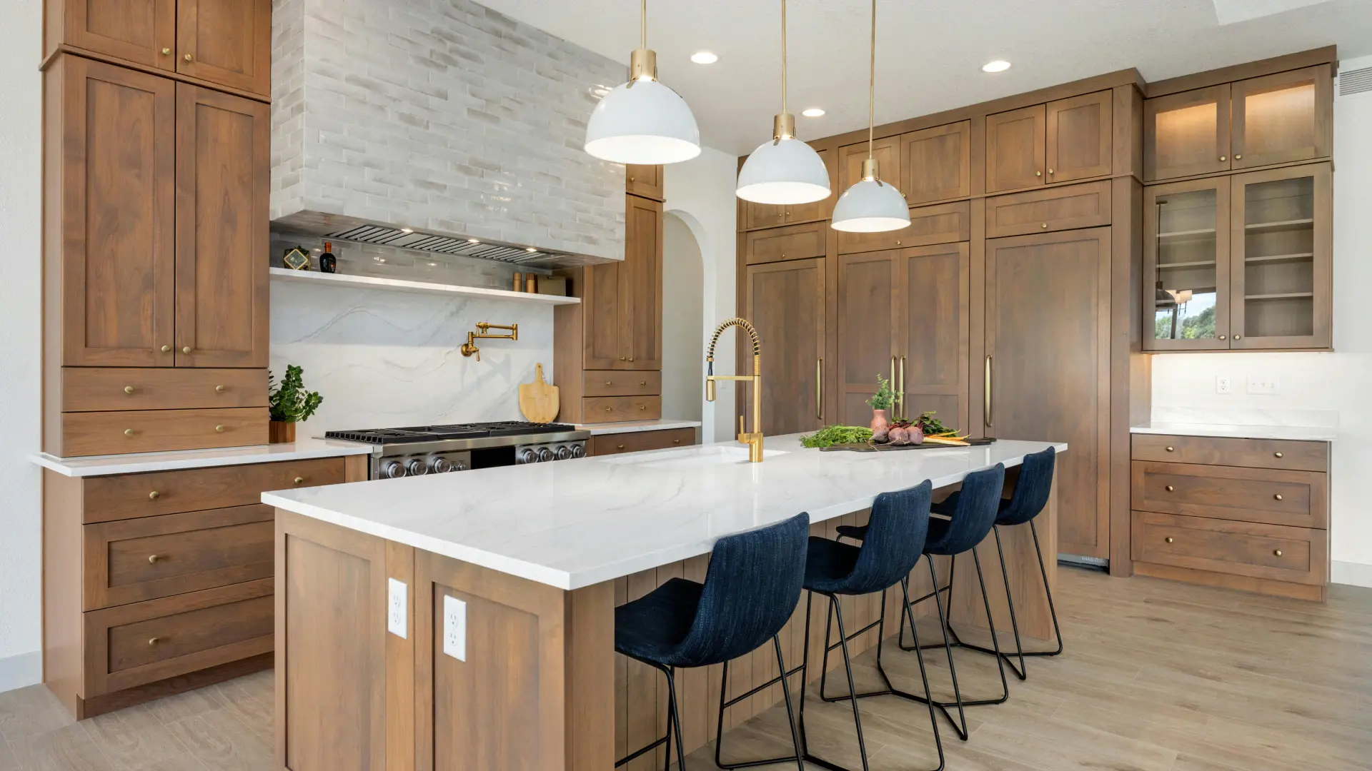 Hero Main Background 1 opt